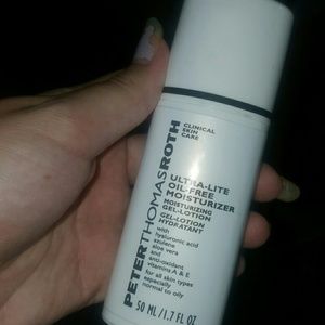 Peter thomas roth ultra lite oil free moisturizer